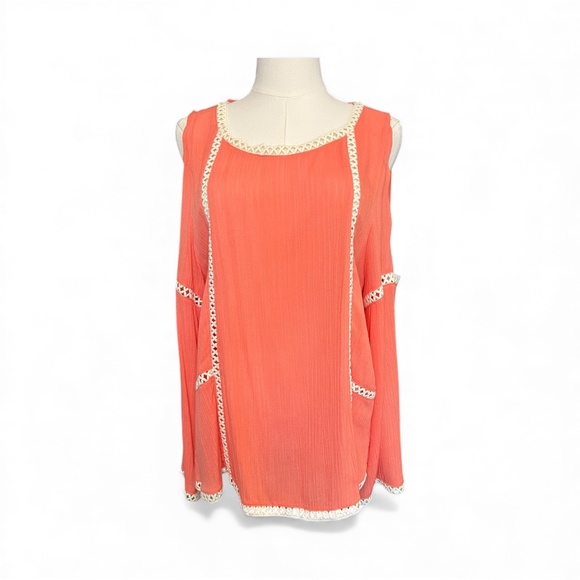 Umgee Tops - 🧡 EUC++ UMGEE Orange Cold Shoulder Crochet Detail Blouse | Sz M